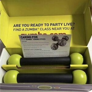 ZUMBA FITNESS 1LB TONING WEIGHTS